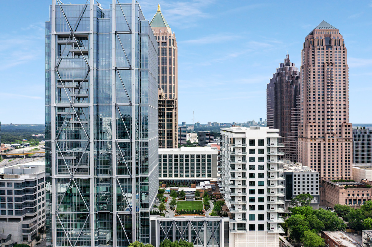 1105 Peachtree